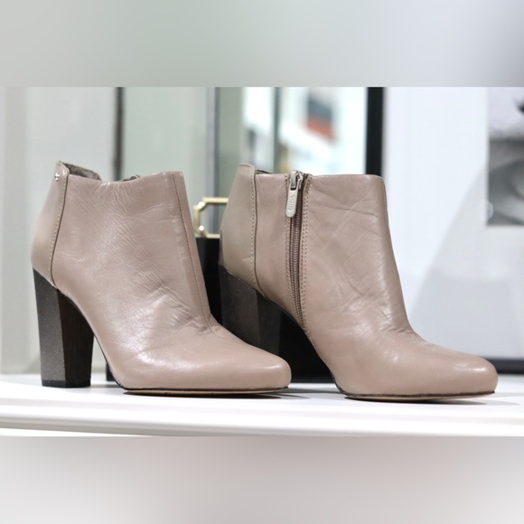 CIRCUS By Sam Edelman womens Bond Taupe gray Bootie block heel Sz 6 - Picture 13 of 14
